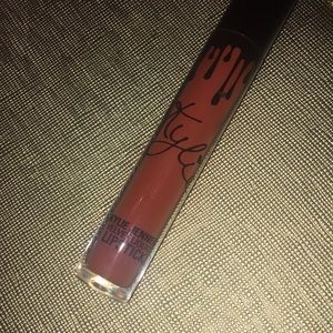 Kylie Velvet Lipstick